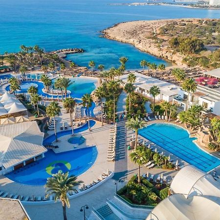 Adams Beach Hotel & Spa (Adults Only) Ayia Napa Esterno foto Aerial view of the resort