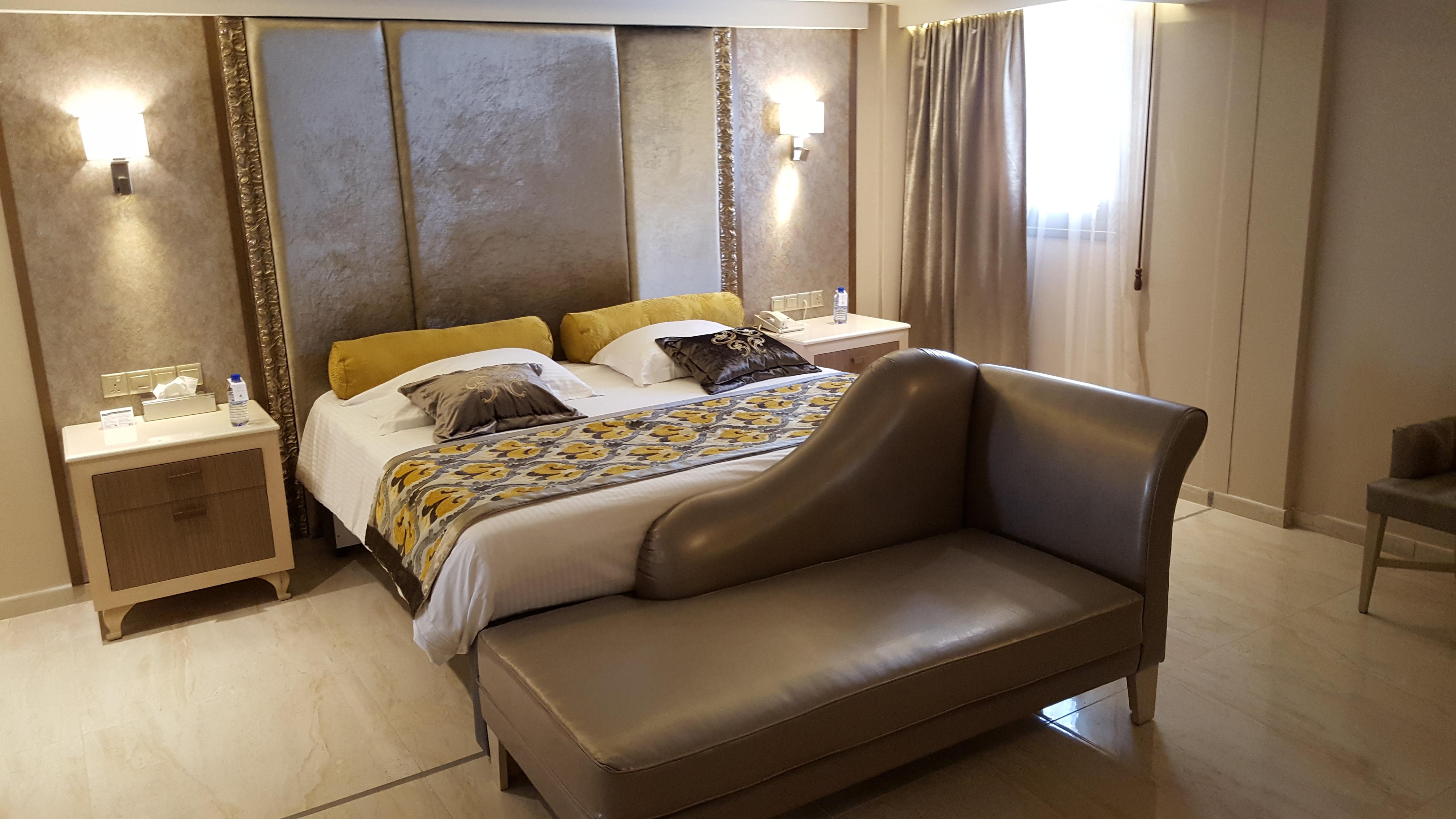 Adams Beach Hotel & Spa (Adults Only) Ayia Napa Esterno foto A bedroom at the hotel