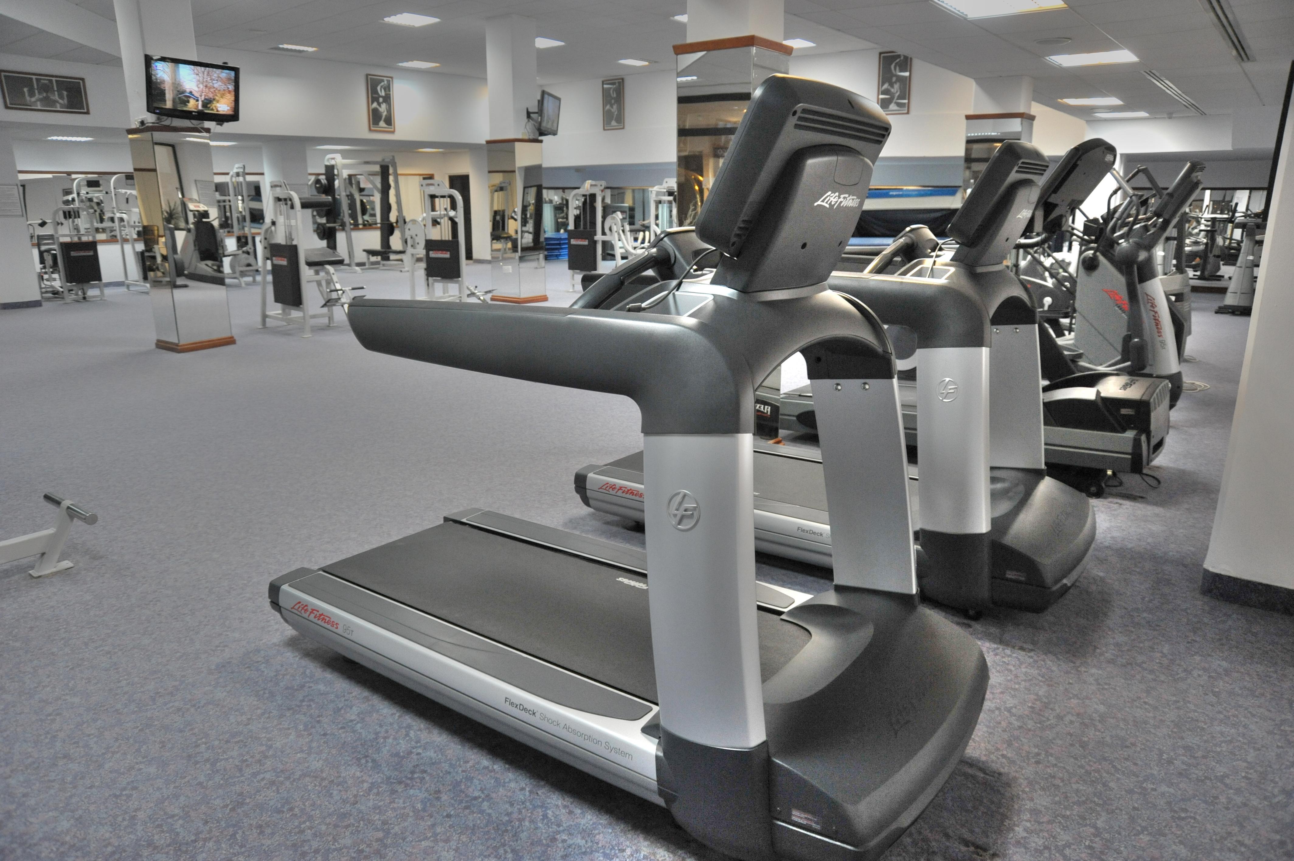 Adams Beach Hotel & Spa (Adults Only) Ayia Napa Esterno foto A treadmill