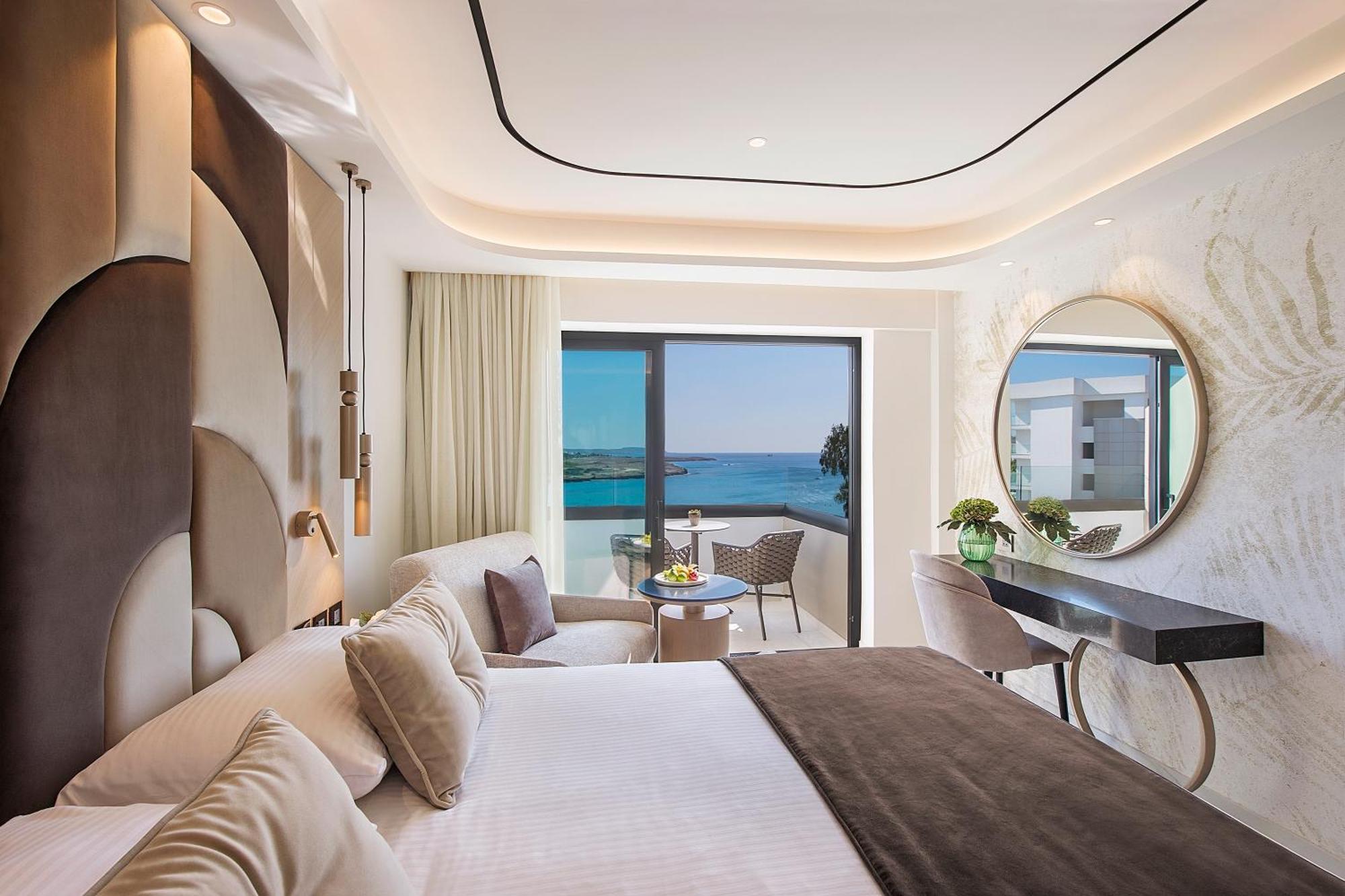 Adams Beach Hotel & Spa (Adults Only) Ayia Napa Esterno foto Deluxe Seafront Room